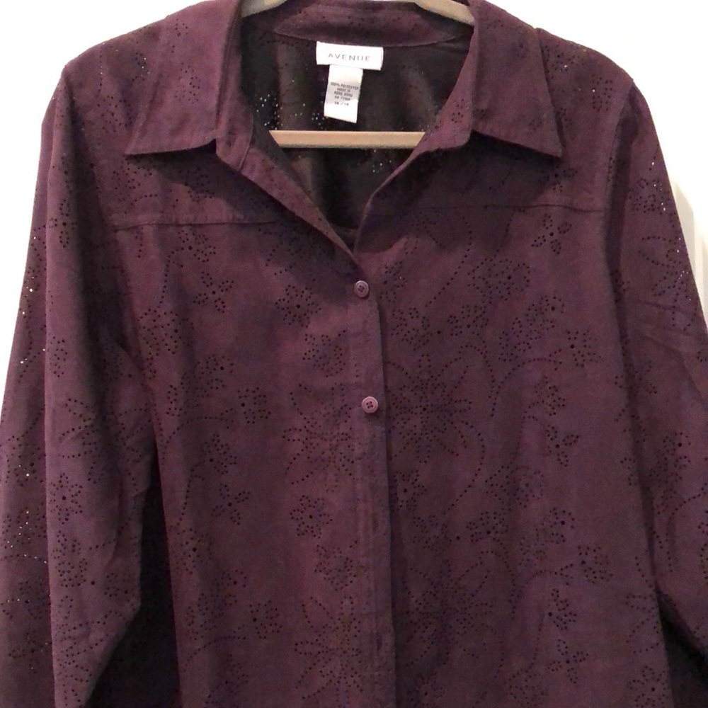 Vintage Avenue laser cut faux suede jacket/blouse. Never worn in rich eggplant.
